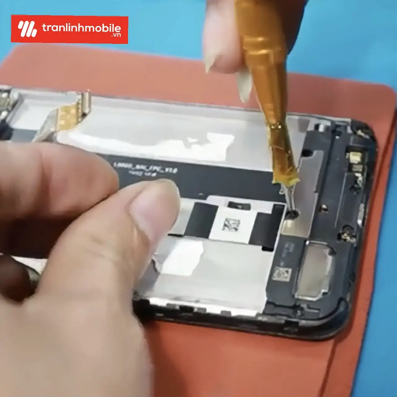 Thay màn hình Xiaomi Redmi Note 6 Pro