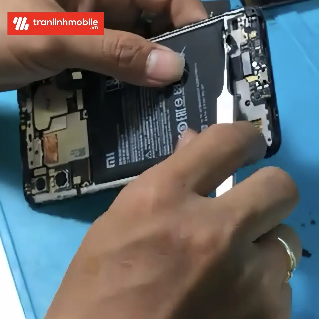 Thay màn hình Xiaomi Redmi Note 6 Pro