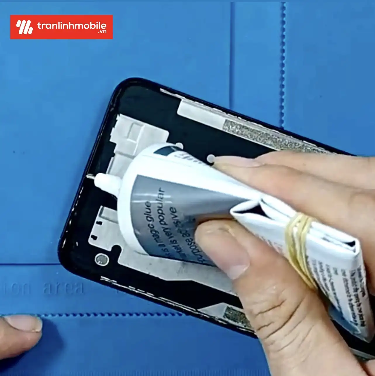 Thay màn hình Realme C2 uy tín tại Trần Linh Mobile