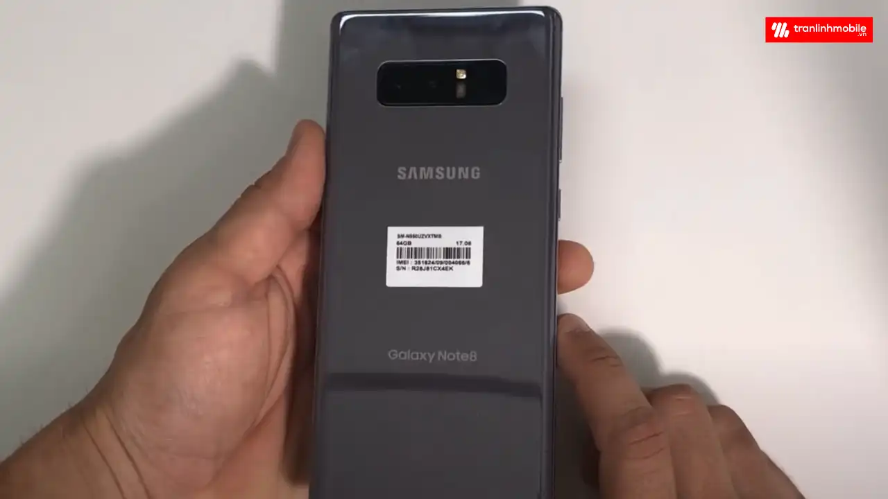 Thay nắp kính lưng Samsung Note 8 chính hãng
