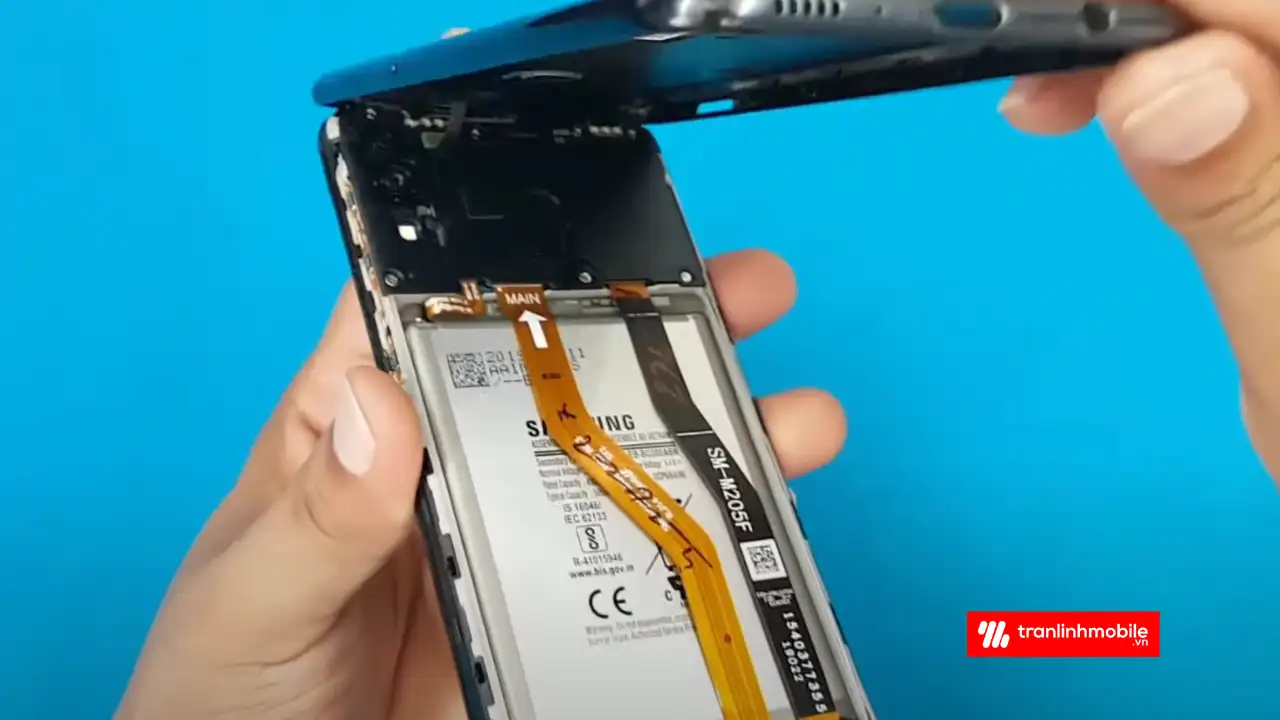Thay màn hình Samsung M20 chính hãng