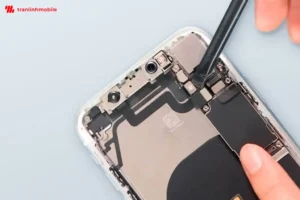 Quy trình thay camera trước iPhone X tại Trần Linh Mobile