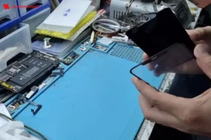 Thay kính cảm ứng iPhone 12 Pro Max lấy ngay trong ngày tại Trần Linh Mobile 