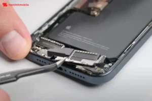 Dấu hiệu cần thay loa ngoài iPhone 15 Pro Max