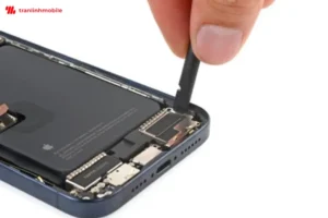 Tại sao nên thay loa ngoài iPhone 15 Pro Max tại Trần Linh Mobile