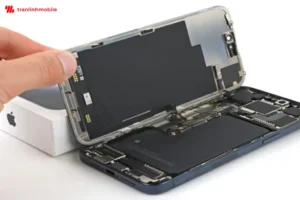 Thay màn hình iPhone 16 Pro Max chính hãng, giá rẻ nhất Hải Phòng và Hà Nội tại Trần Linh Mobile
